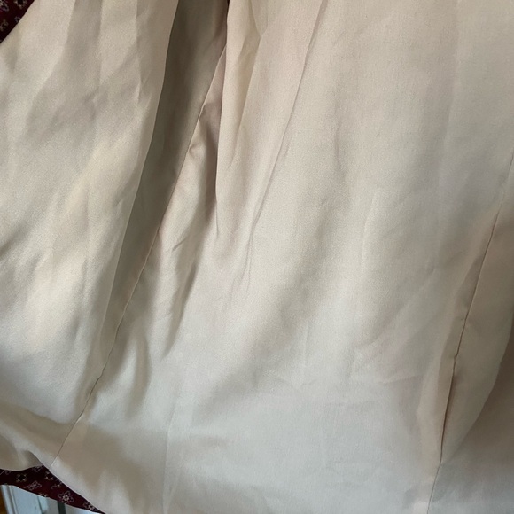 RARE Pull&Bear maroon satin print jacket with lining, pockets - Picture 5 of 9